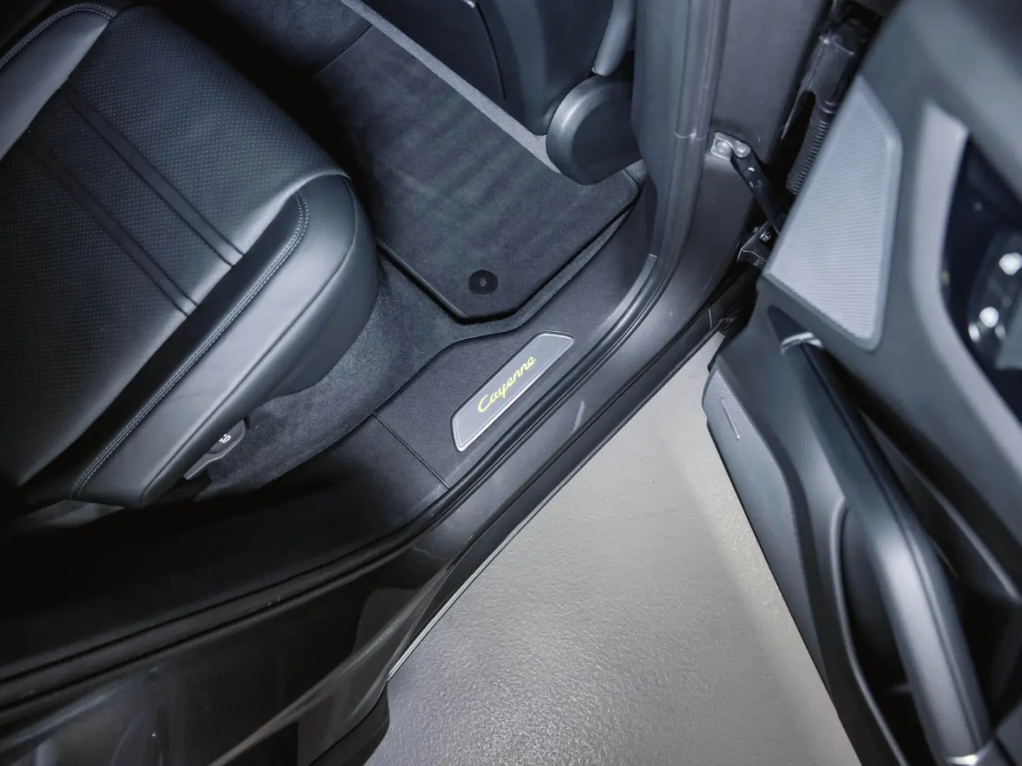 Cayenne E-Hybrid Coupé Sport Design Paket