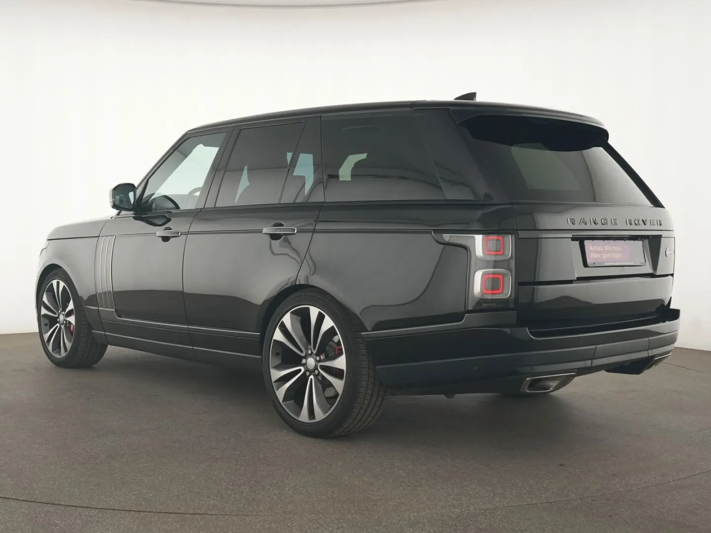 Range Rover SV Autobiography Dynamic Matrix