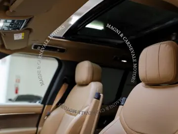 Range Rover D350 HSE - VAT - 22