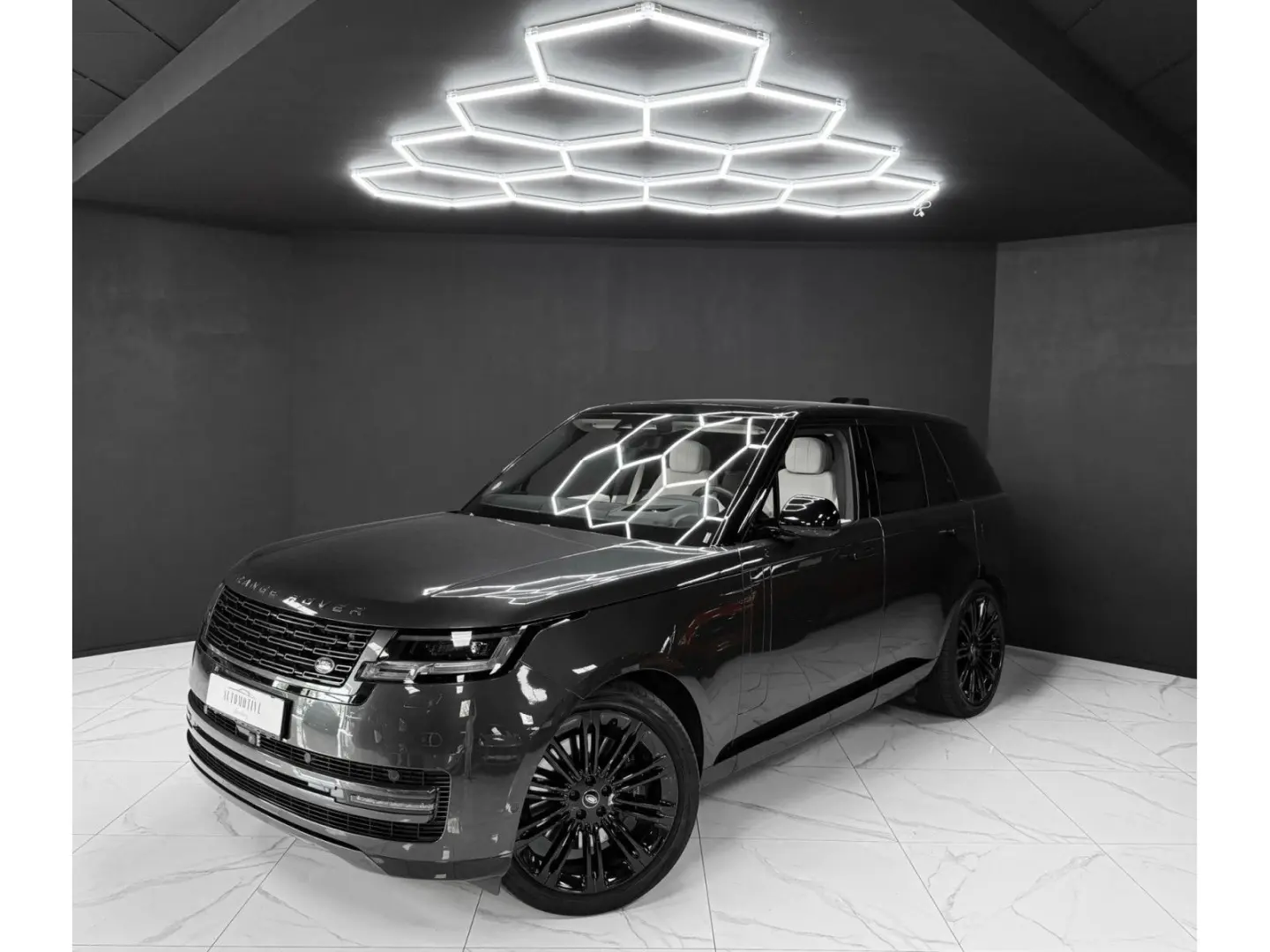 Range Rover P510e AWD SWB HSE