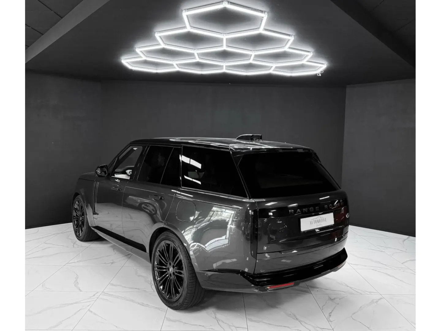 Range Rover P510e AWD SWB HSE