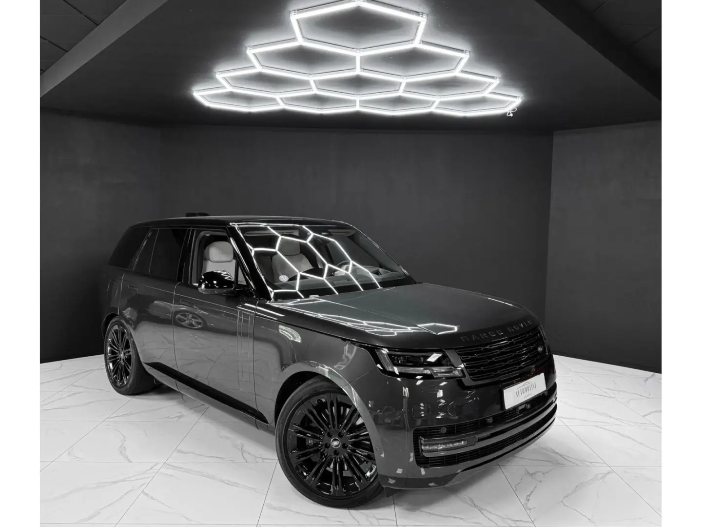 Range Rover P510e AWD SWB HSE