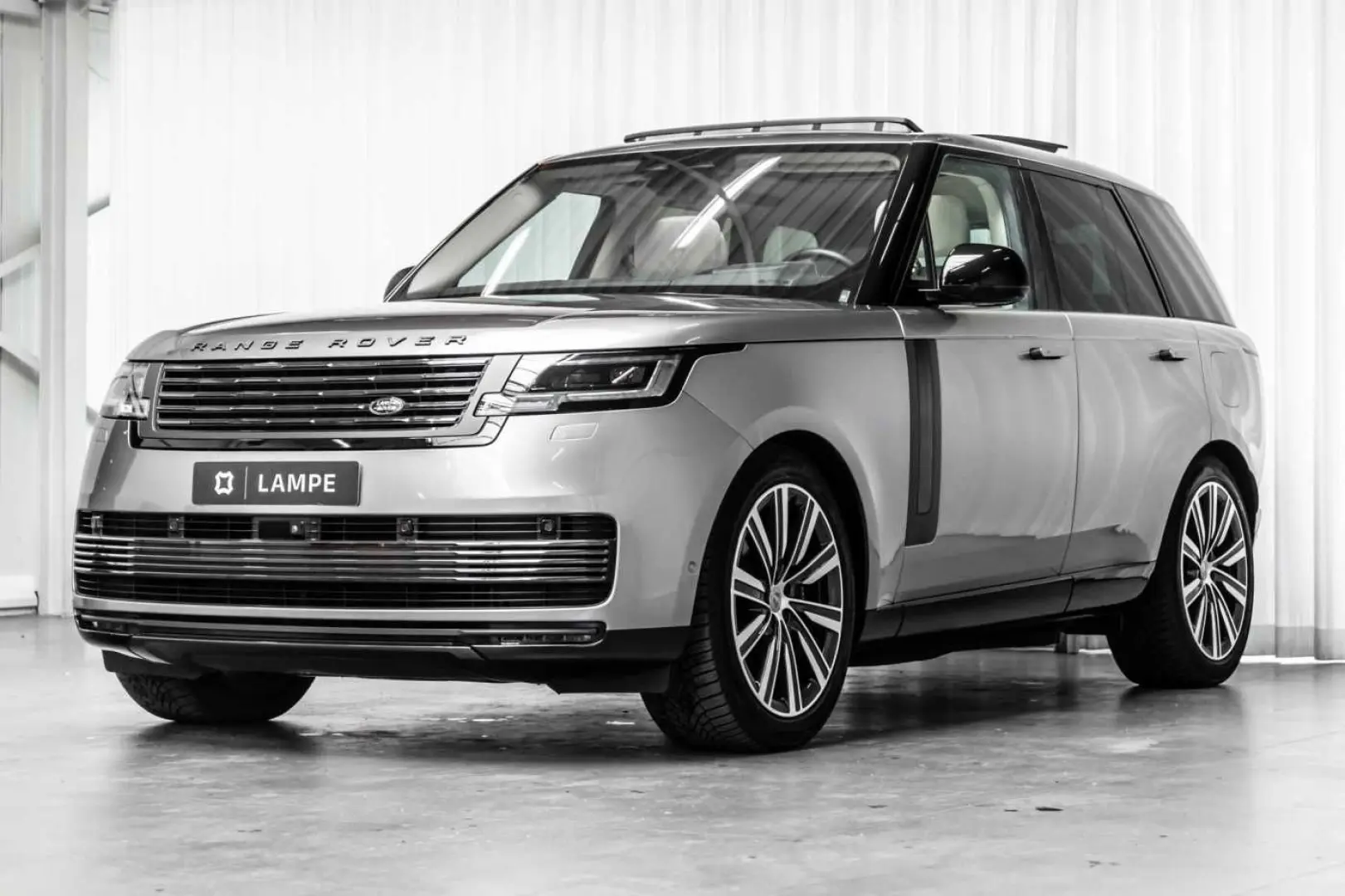 Range Rover P510e Hybrid SV Massage Meridian 1.6