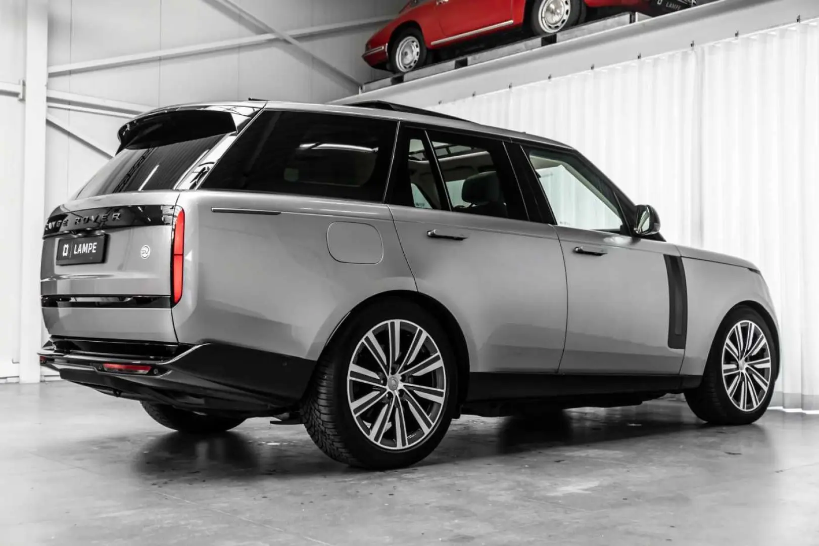 Range Rover P510e Hybrid SV Massage Meridian 1.6