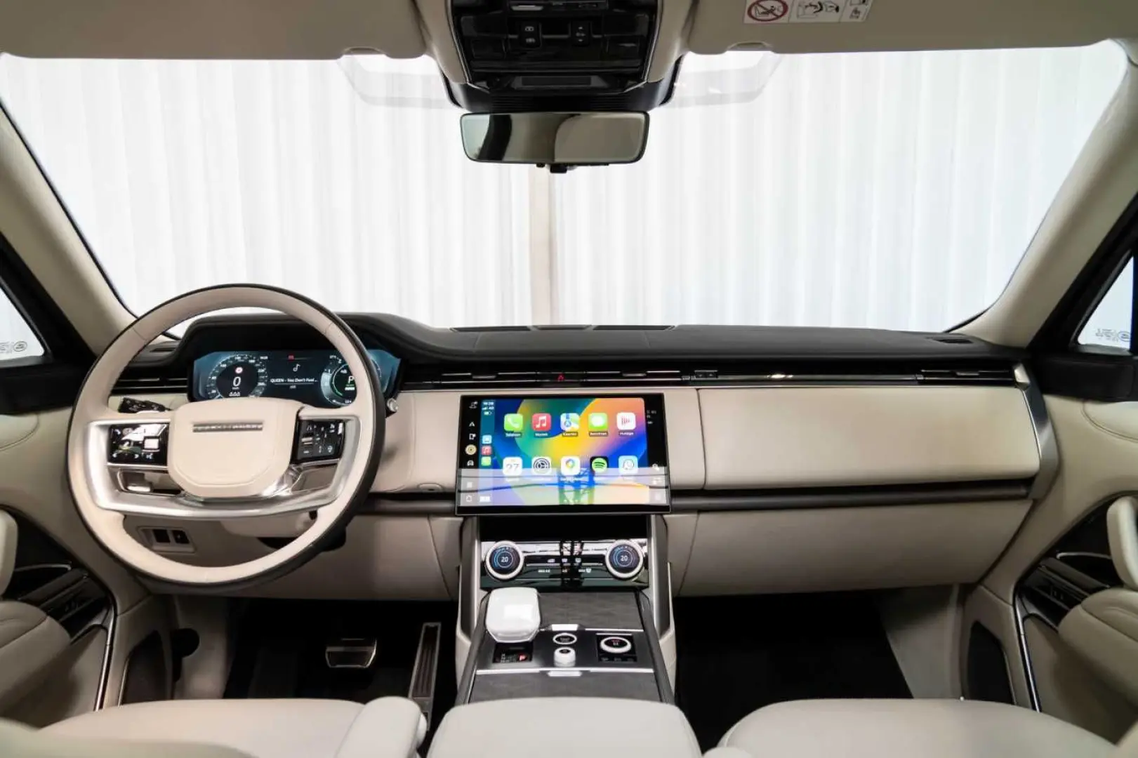 Range Rover P510e Hybrid SV Massage Meridian 1.6