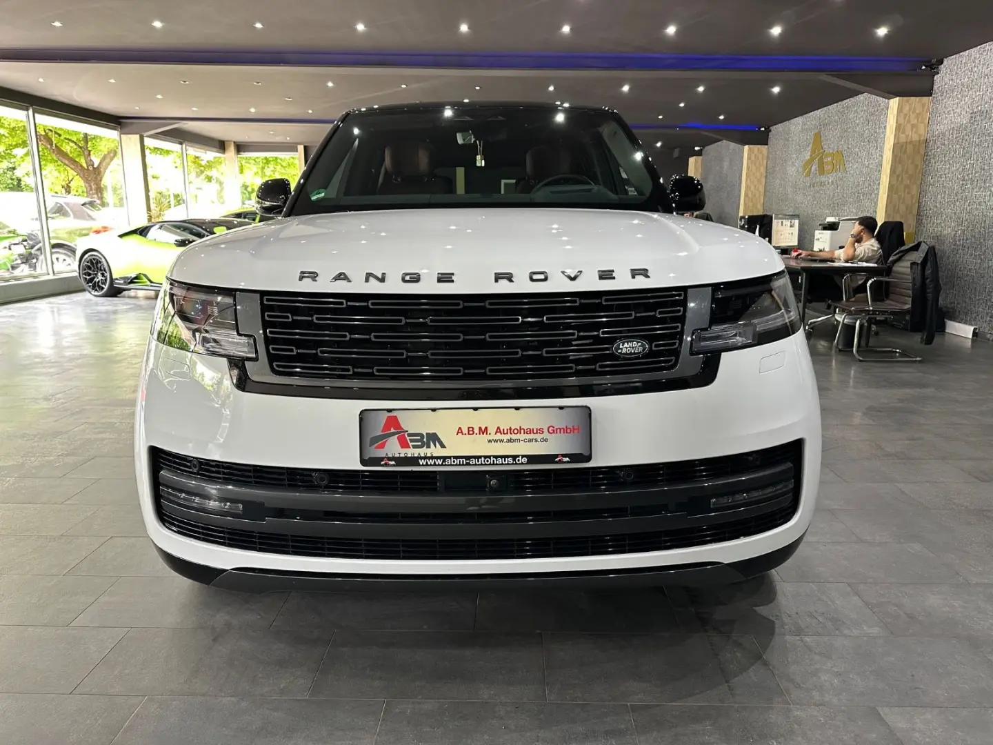 Range Rover Autobiography P460e LWB /2xTV / VOLL
