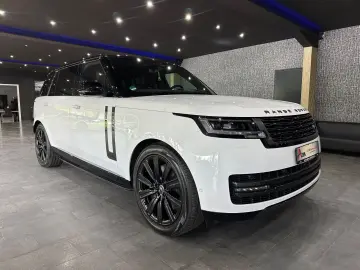 Range Rover Autobiography P460e LWB /2xTV / VOLL
