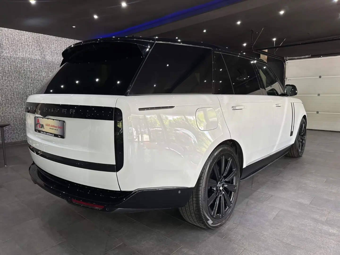 Range Rover Autobiography P460e LWB /2xTV / VOLL