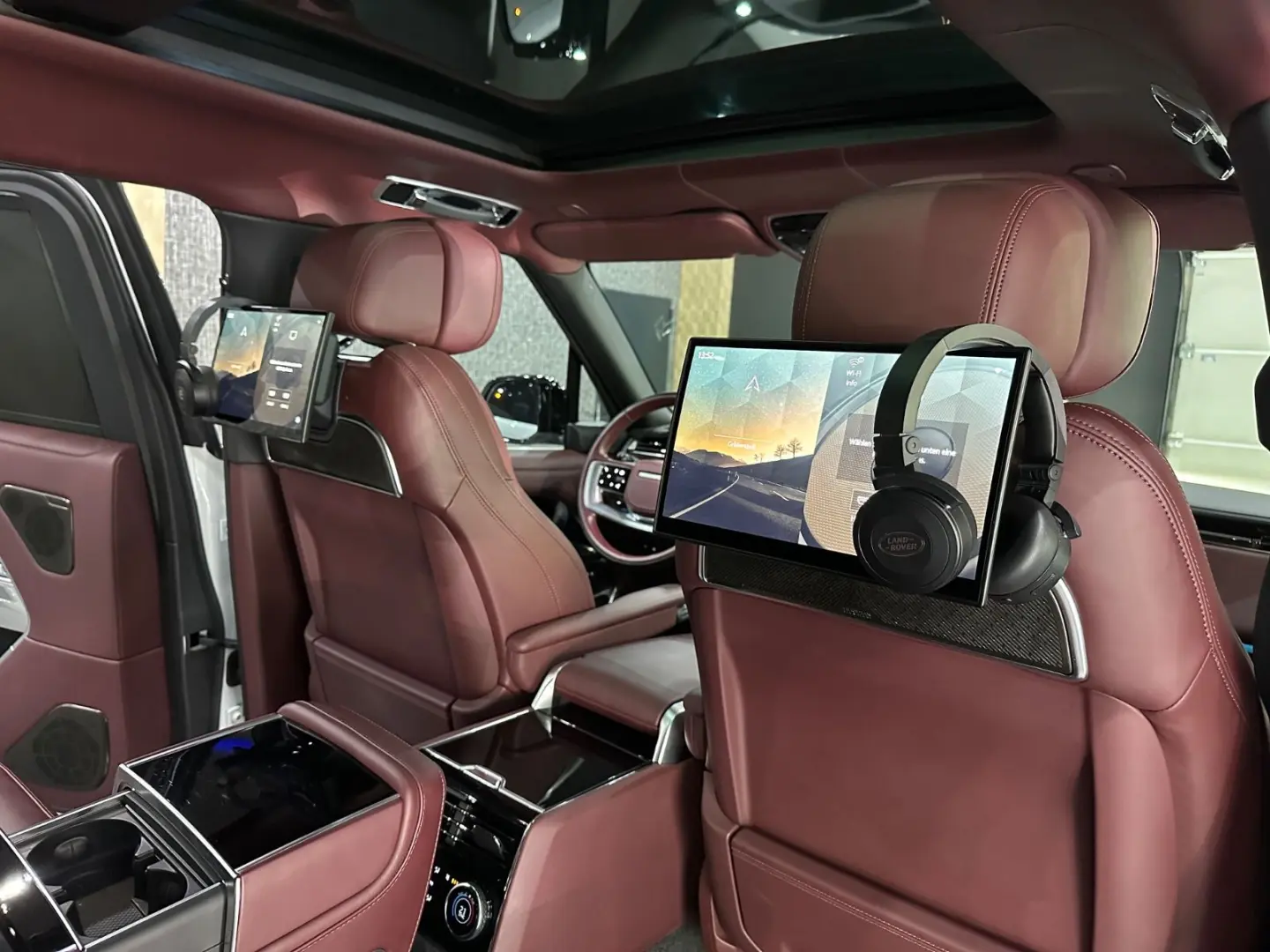 Range Rover Autobiography P460e LWB /2xTV / VOLL