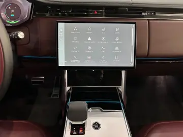 Range Rover Autobiography P460e LWB /2xTV / VOLL