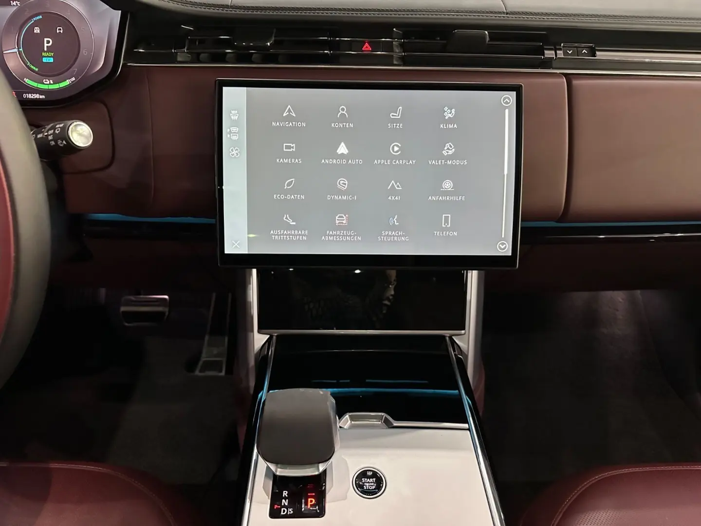 Range Rover Autobiography P460e LWB /2xTV / VOLL