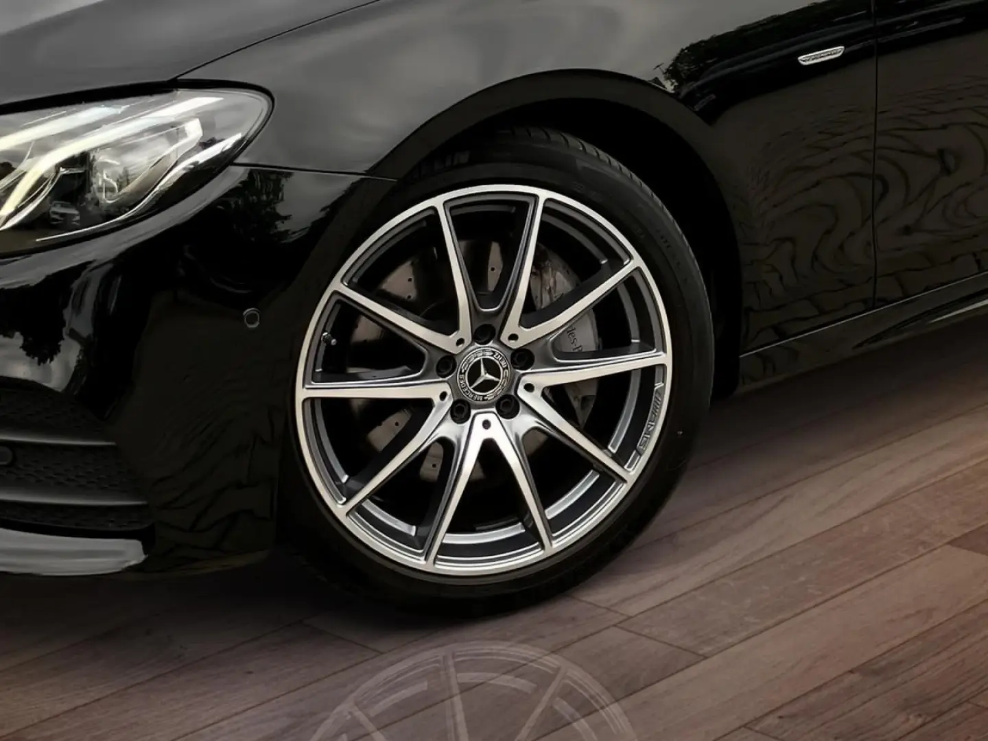 E 200 4M Limousine AMG Pano+Widescreen+Kam+Ambi
