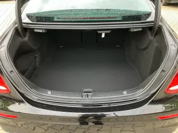 E 200 4M Limousine AMG Pano+Widescreen+Kam+Ambi