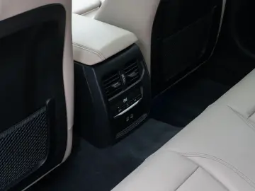 M440i xD GC Glasdach Laser 360°HUD DAB HiFi ACC
