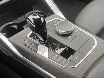 M440i xDrive Coupé Head-Up HK HiFi DAB WLAN AHK
