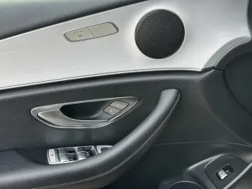 E 300 de Avantgarde/PANO/MultiLED/Kamera/SD/..