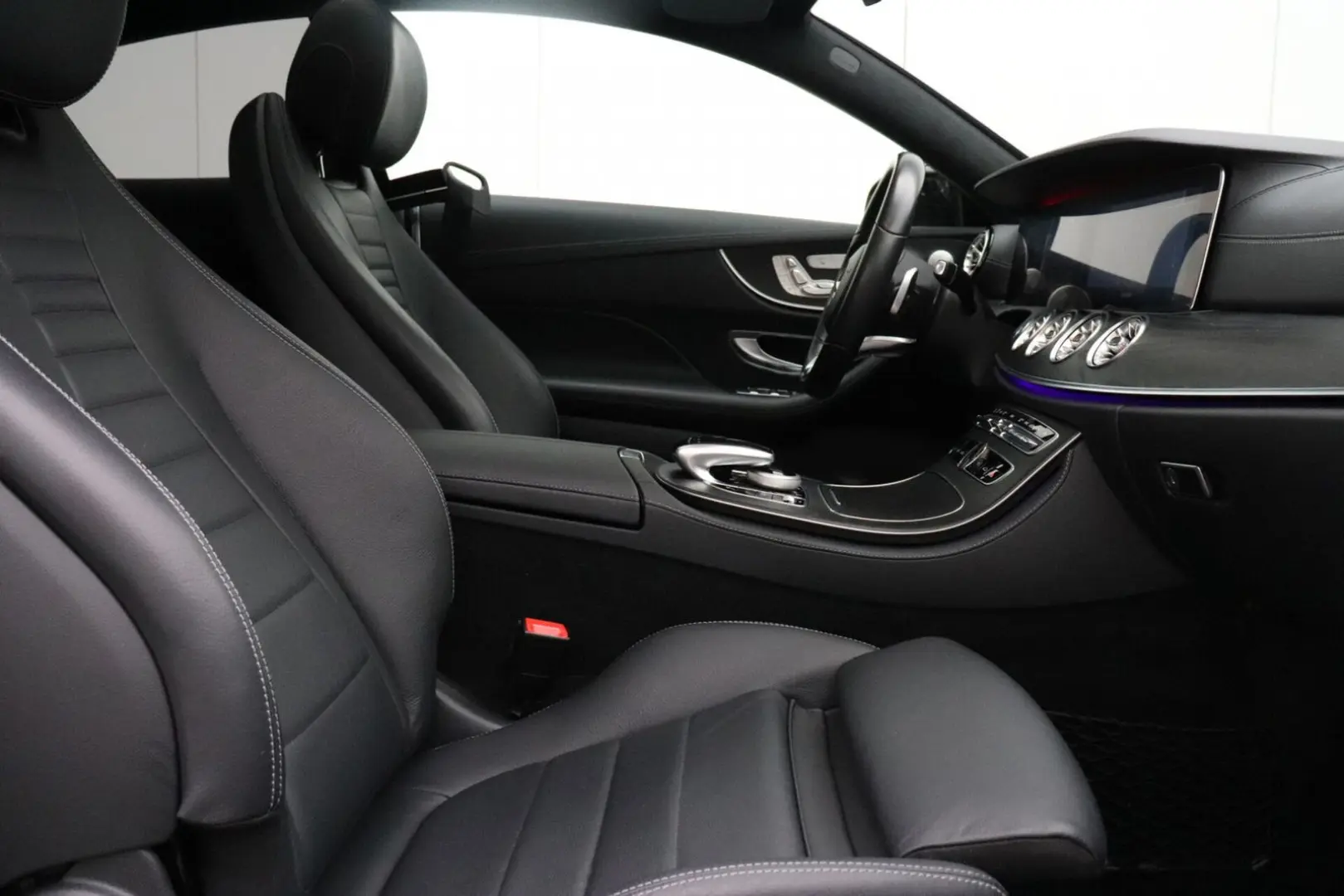 E 200 Coupé Premium Plus | AMG-LINE | WIDESCREEN