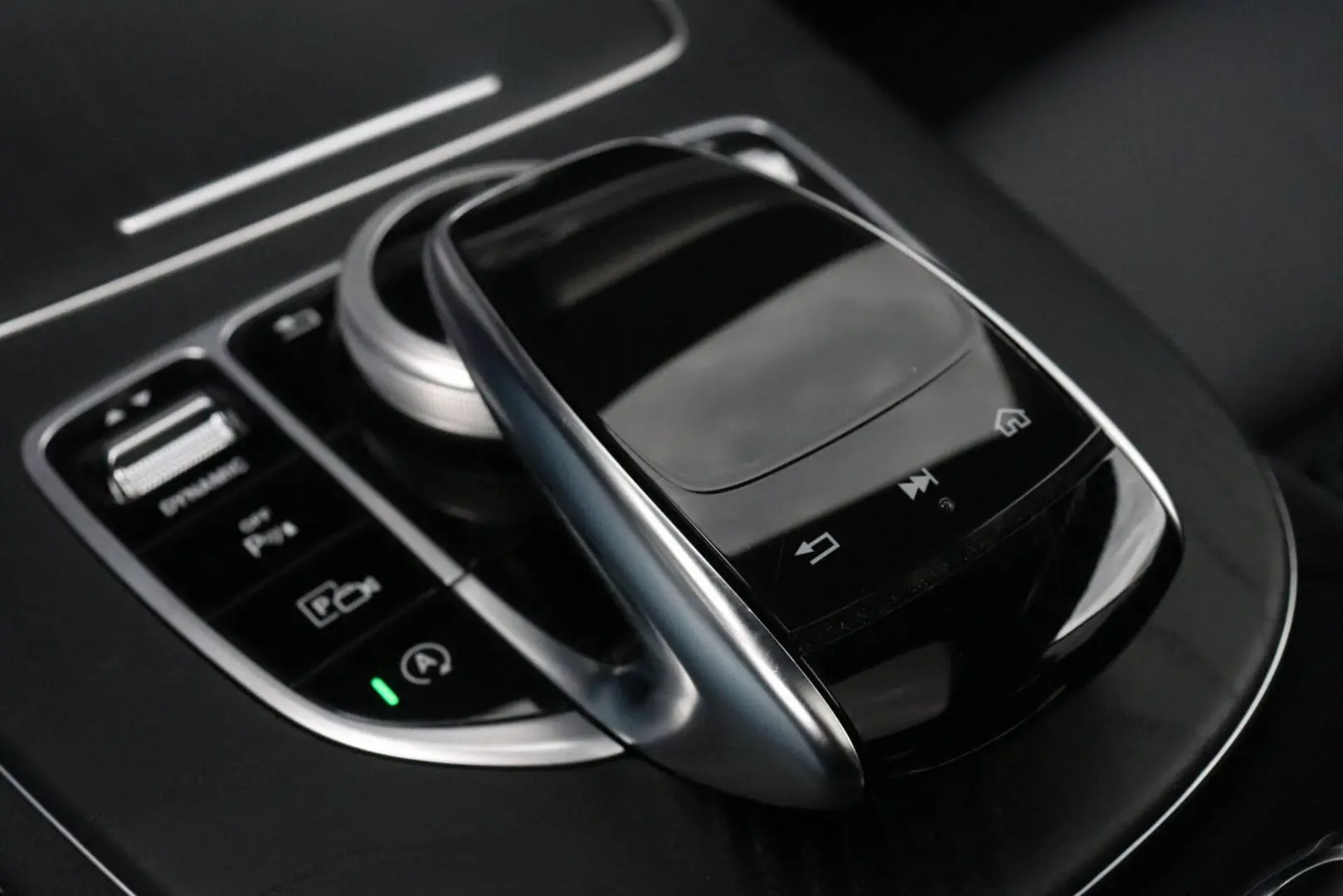 E 200 Coupé Premium Plus | AMG-LINE | WIDESCREEN