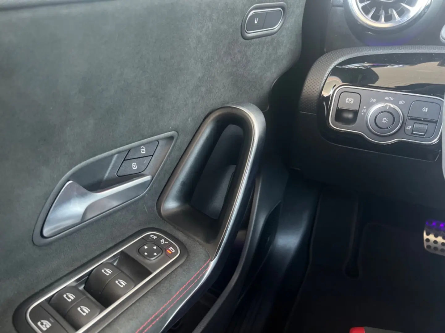 CLA 45 S AMG 4Matic*KAMERA*NAVI*NIGHT-PAKET*PANO