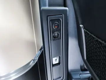 Marco Polo V 300 d 4M AHK Standhz. Ditr. LED Nav