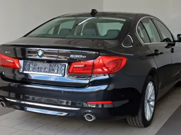 530 e xDrive Luxury ,Leder,Navi,LED,Kamera,AHK e