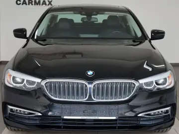 530 e xDrive Luxury ,Leder,Navi,LED,Kamera,AHK e