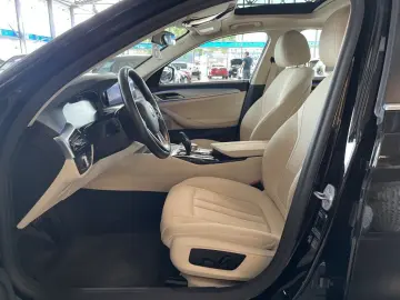 520 Mild-Hybrid*Pano*HUD*Leder*LED*Cam*Navi*ACC