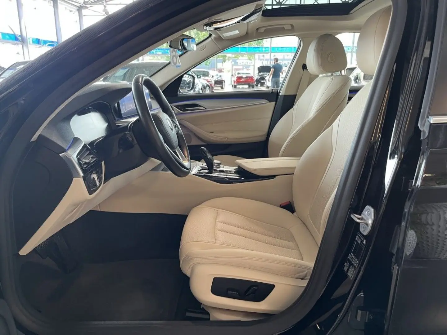 520 Mild-Hybrid*Pano*HUD*Leder*LED*Cam*Navi*ACC