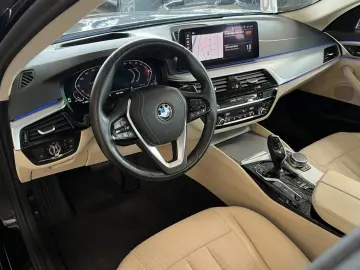 520 Mild-Hybrid*Pano*HUD*Leder*LED*Cam*Navi*ACC