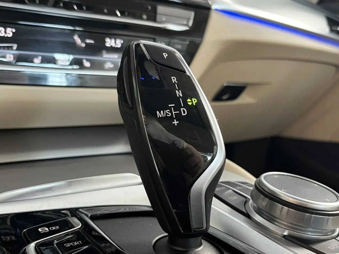 520 Mild-Hybrid*Pano*HUD*Leder*LED*Cam*Navi*ACC