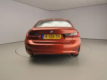 318 3 Serie Sedan 318i | LED | Leder | navi | Sc