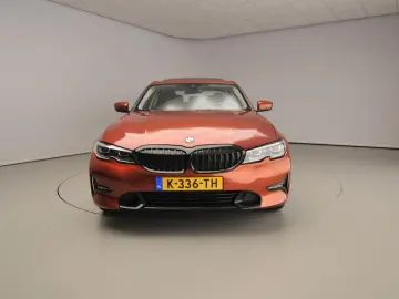 318 3 Serie Sedan 318i | LED | Leder | navi | Sc