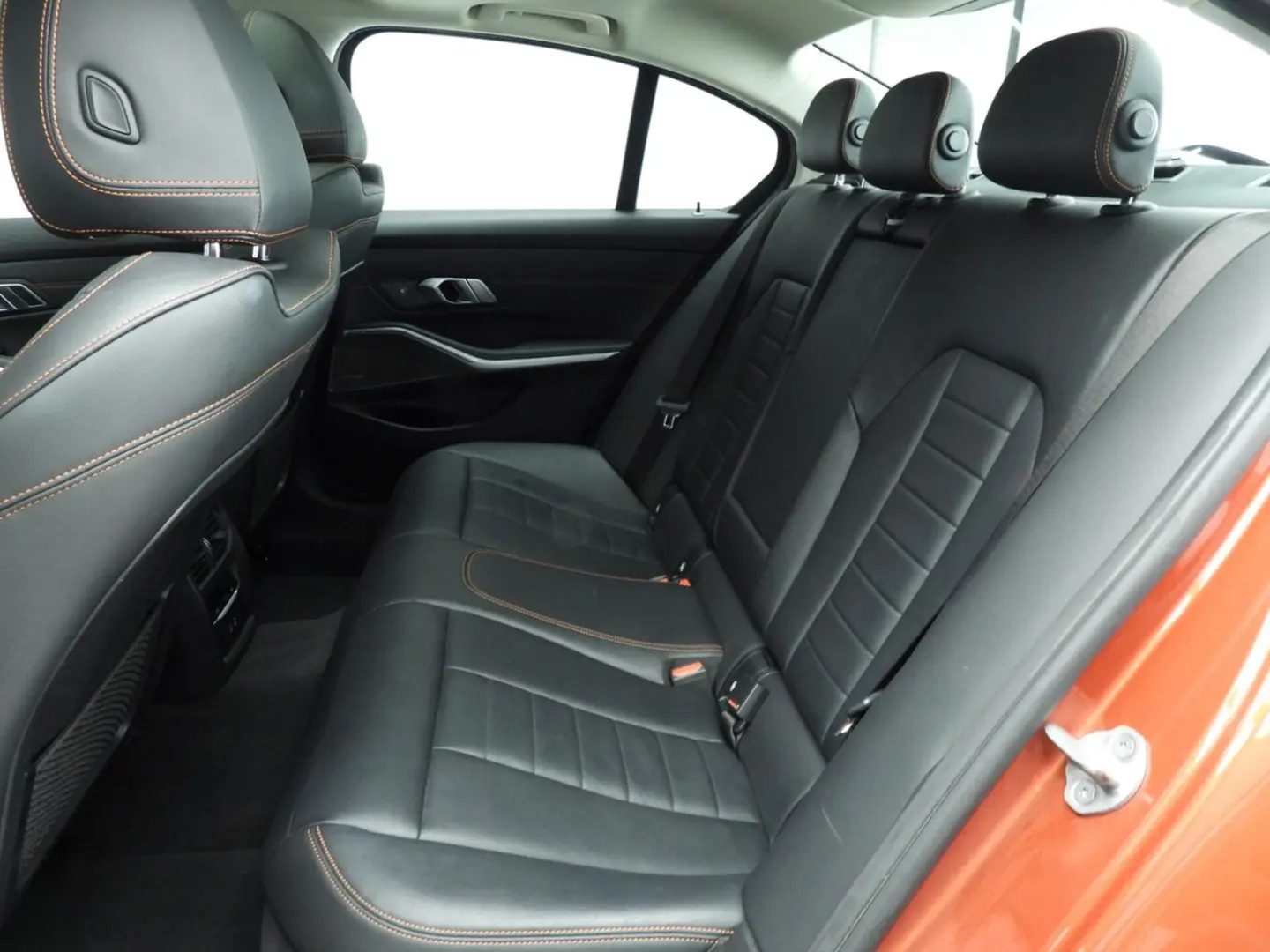 318 3 Serie Sedan 318i | LED | Leder | navi | Sc