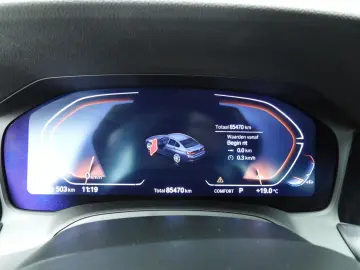318 3 Serie Sedan 318i | LED | Leder | navi | Sc