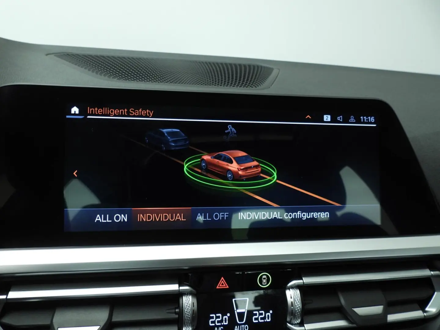 318 3 Serie Sedan 318i | LED | Leder | navi | Sc