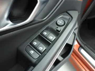 318 3 Serie Sedan 318i | LED | Leder | navi | Sc