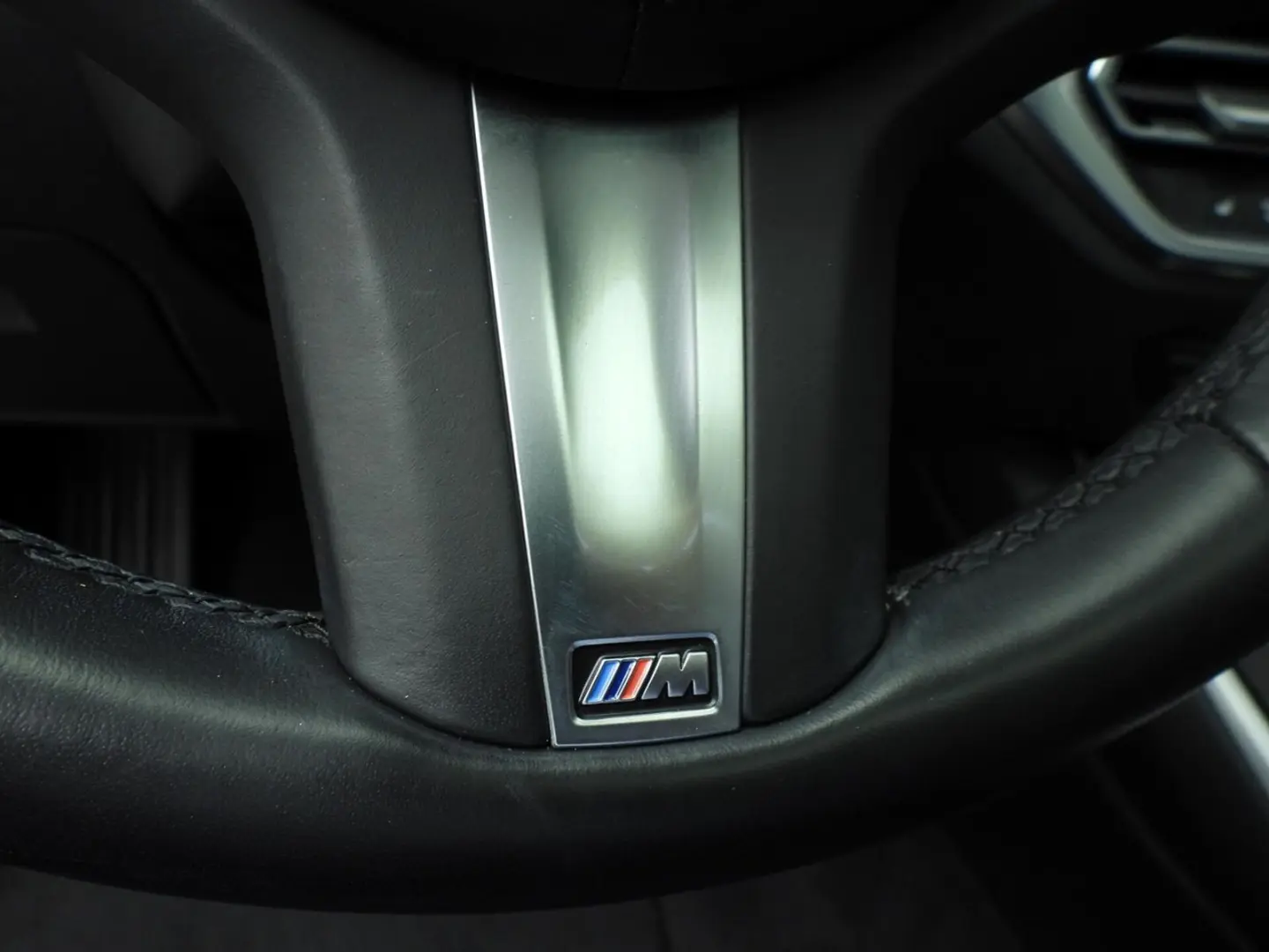 318 3 Serie Sedan 318i | LED | Leder | navi | Sc
