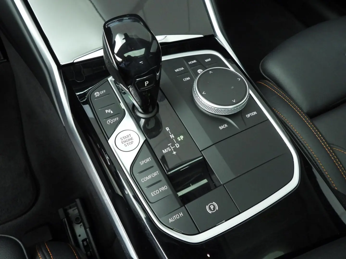 318 3 Serie Sedan 318i | LED | Leder | navi | Sc