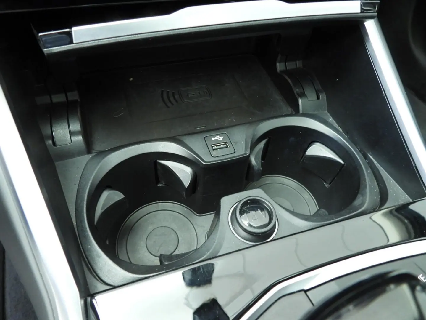318 3 Serie Sedan 318i | LED | Leder | navi | Sc