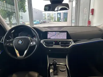 320iA Sport LiCPro KAM ACC erw.LED GSD KAM DAB