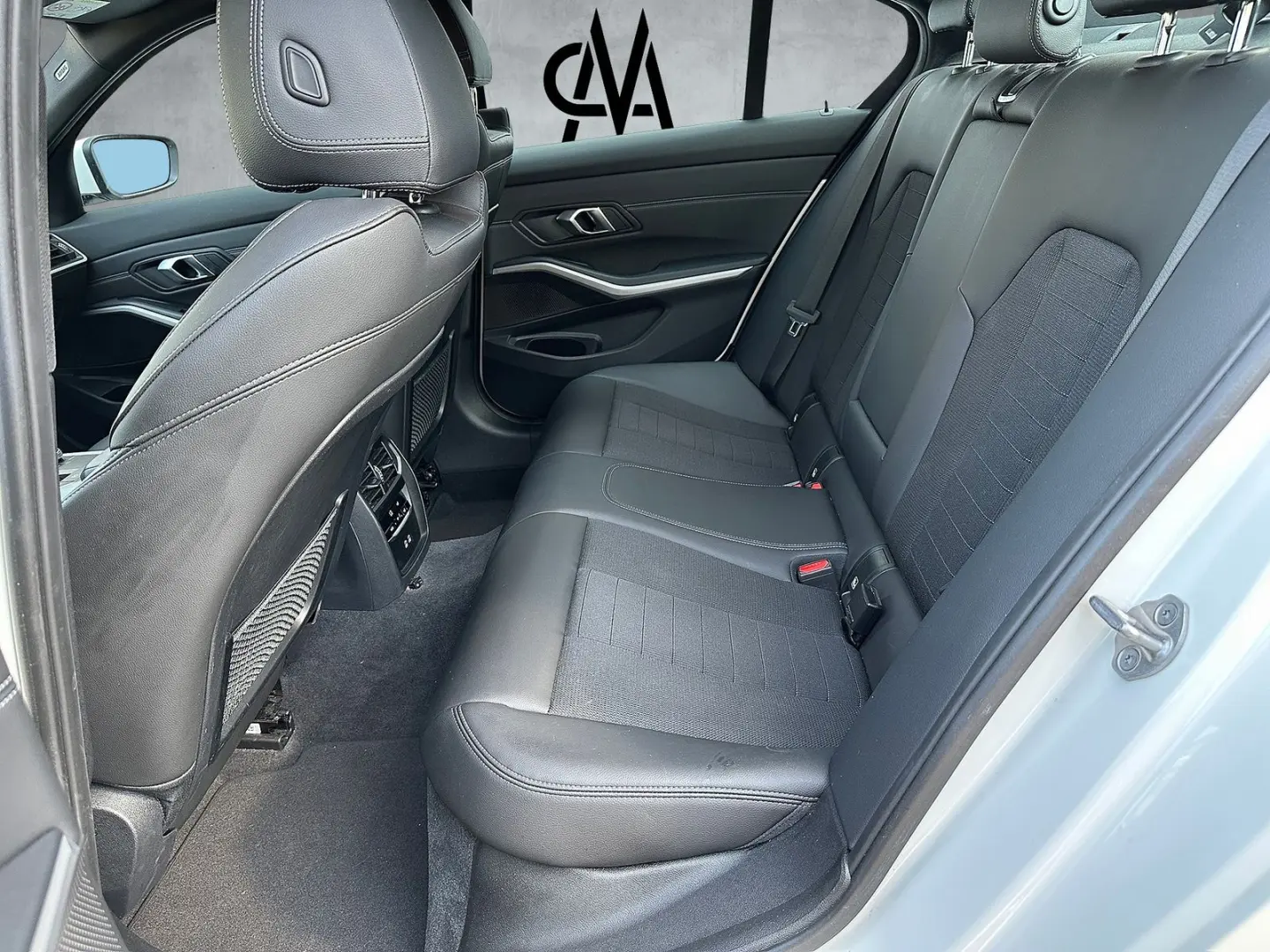 318 d Advantage *Pano*Sportsitze* Werksgarantie*