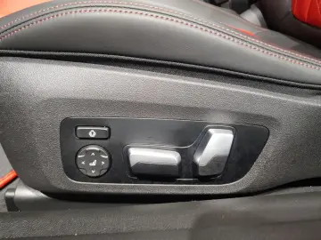 M440i xDrive DAB/LED/RFK/el. Sitze/Klimaaut.