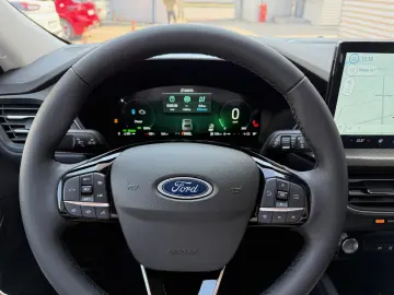 Ford Kuga MCA 5 usi Titanium 2.5L Duratec FHEV 180 CP AT FWD