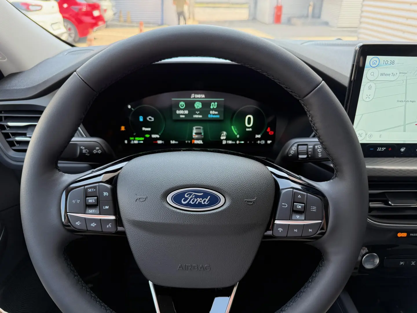 Ford Kuga MCA 5 usi Titanium 2.5L Duratec FHEV 180 CP AT FWD