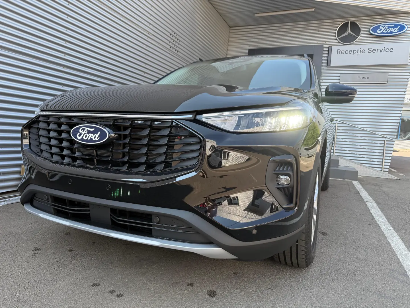 Ford Kuga MCA 5 usi Titanium 2.5L Duratec FHEV 180 CP AT FWD