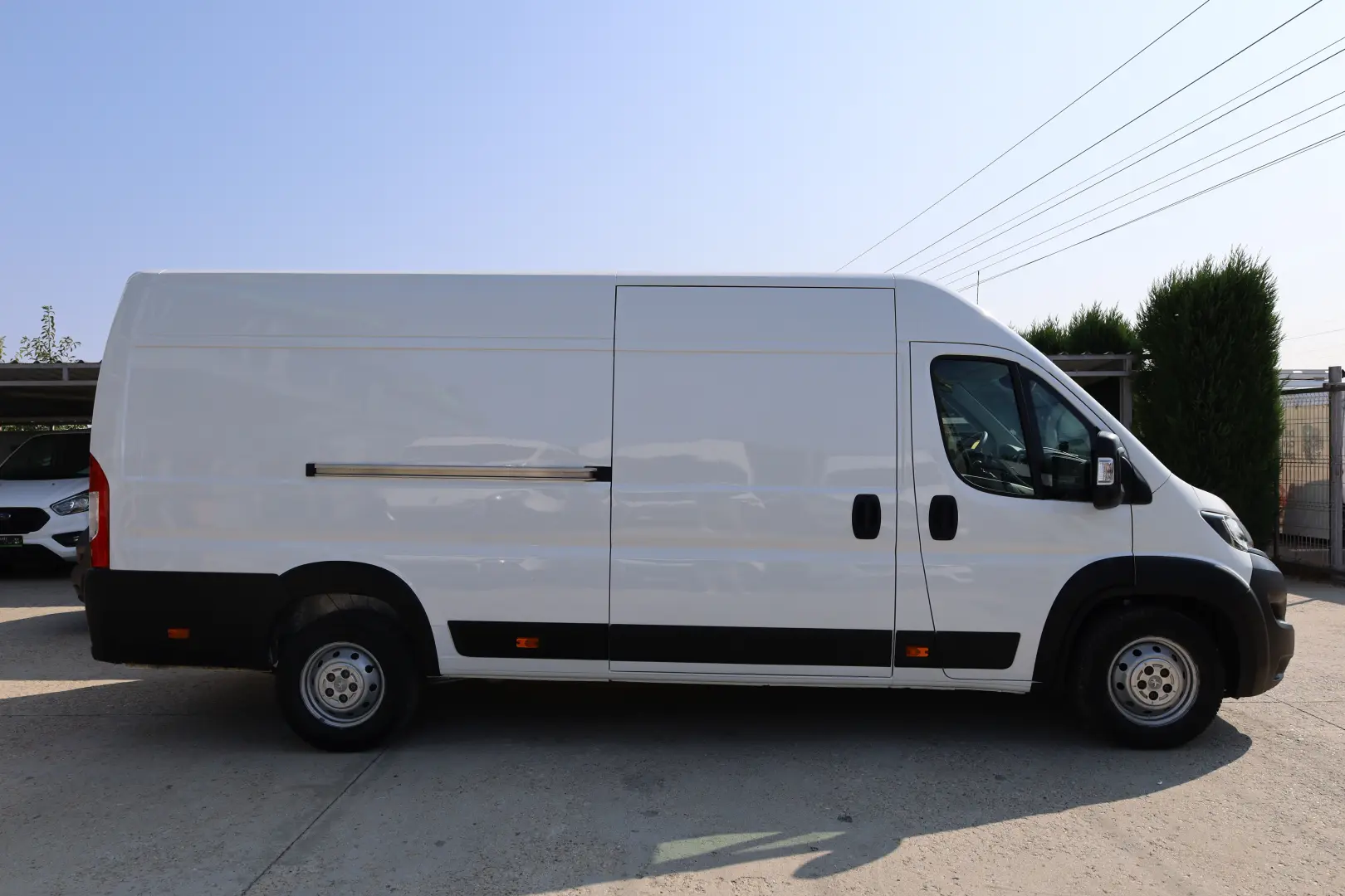 Peugeot Boxer L4H2 2.2D 140CP