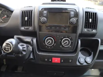 Peugeot Boxer L4H2 2.2D 140CP