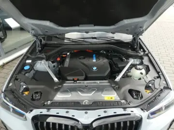 X3 xDrive30e M Sportp. Pano°AHK°Laser°el.M-Sitze