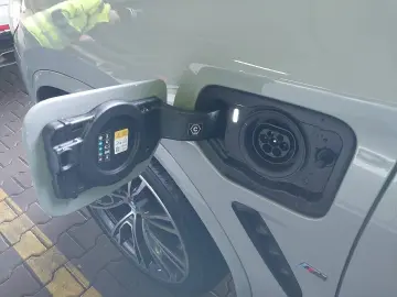 X3 xDrive30e M SPORT+PANO+AHK+LASERLICHT+KAMERA