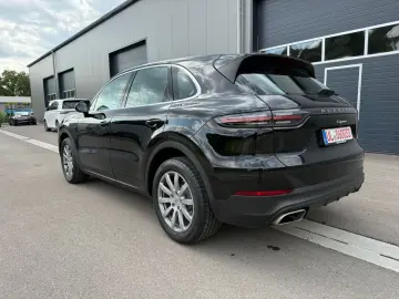 Cayenne 3.0 Pano-SD Kamera LED Leder Service Neu